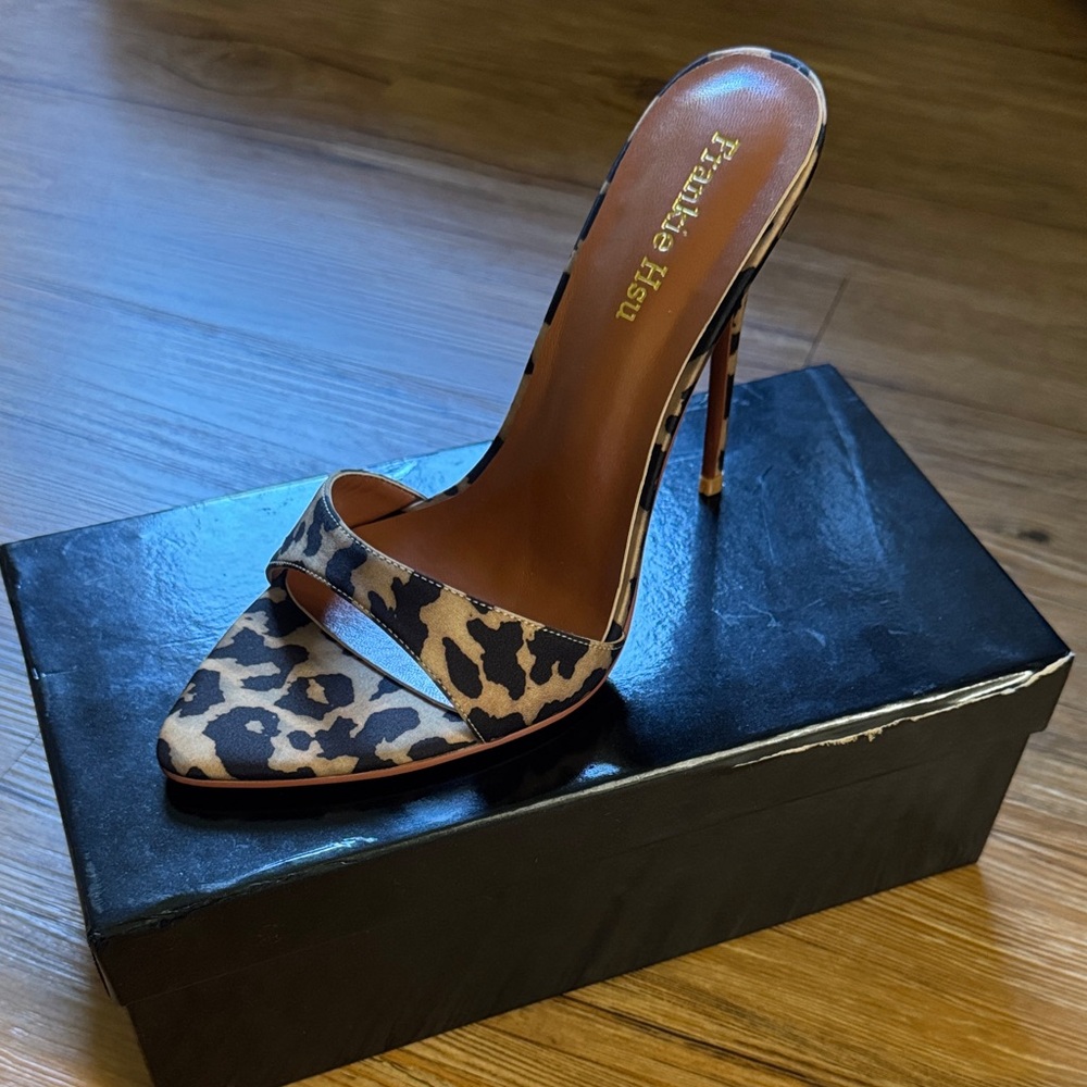 NEW, never worn, Frankie Hsu leopard print mule heels.